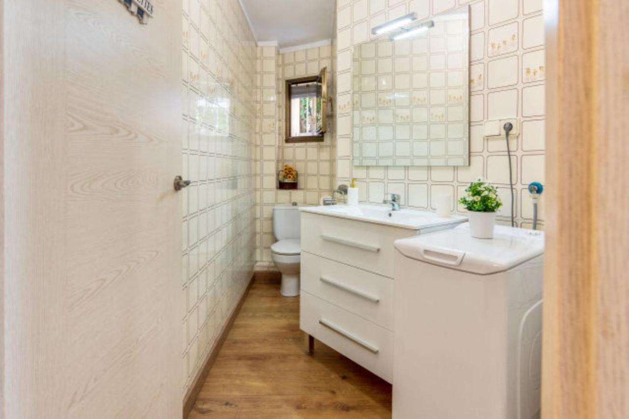 קמברילס Apartamentos Bellamar מראה חיצוני תמונה